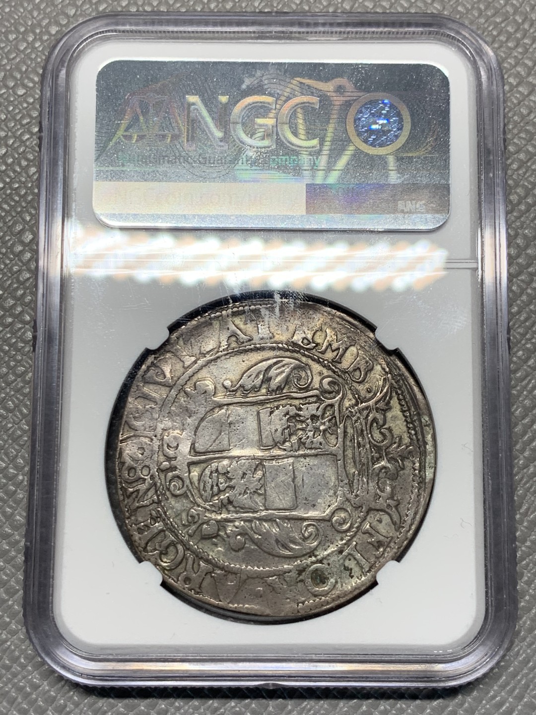 《竞宝斋》第143场-周日，周一 2场 (全场包邮) NGC-XF 德国1637年 双头鹰 28S 大银币 少见品种