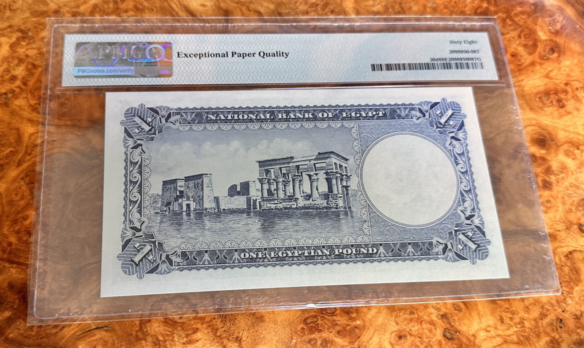 Chase Auction 第19期 - - 外钞、民国钞和人民币混合场！ 1960年埃及1镑，PMG68，背面壮观古埃及建筑！