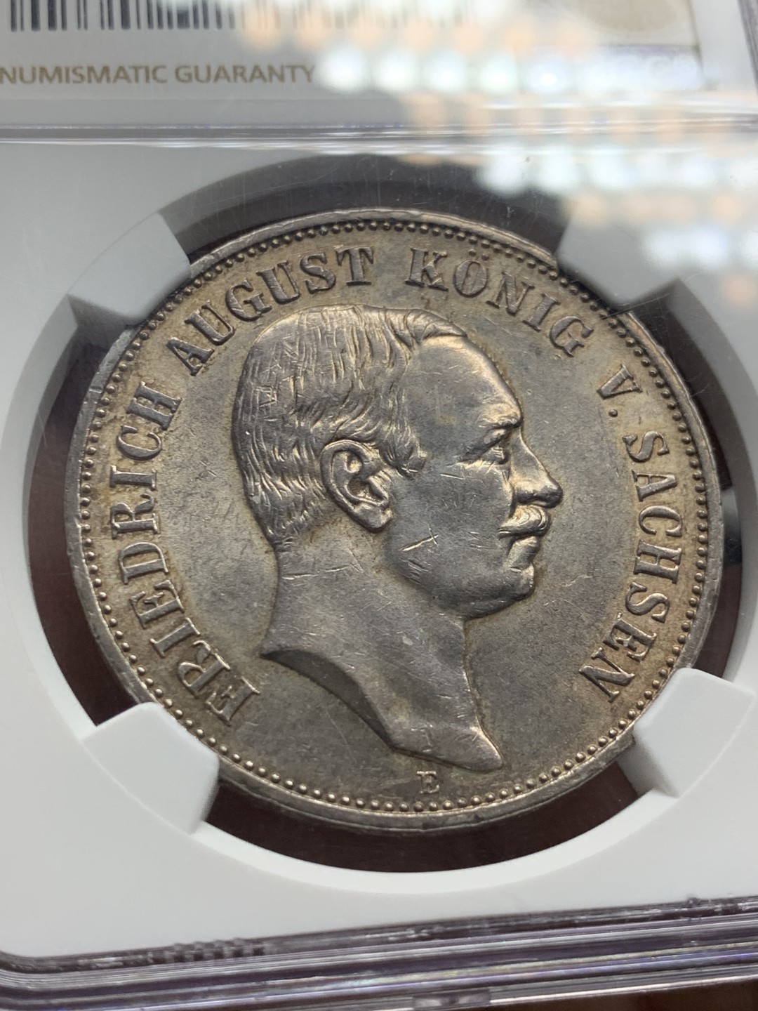 《竞宝斋》第143场-周日，周一 2场 (全场包邮) NGC-UNC  德国 1914年 5马克 银币 萨克森五马克大银币 金色包浆 细节出众 不给分可惜了