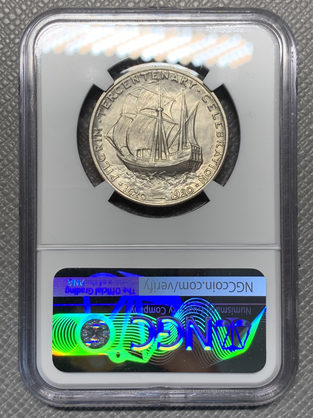 《竞宝斋》第143场-周日，周一 2场 (全场包邮) NGC-MS62 美国1920年 纪念版半圆大帆船 非常稀少的品种 好品难