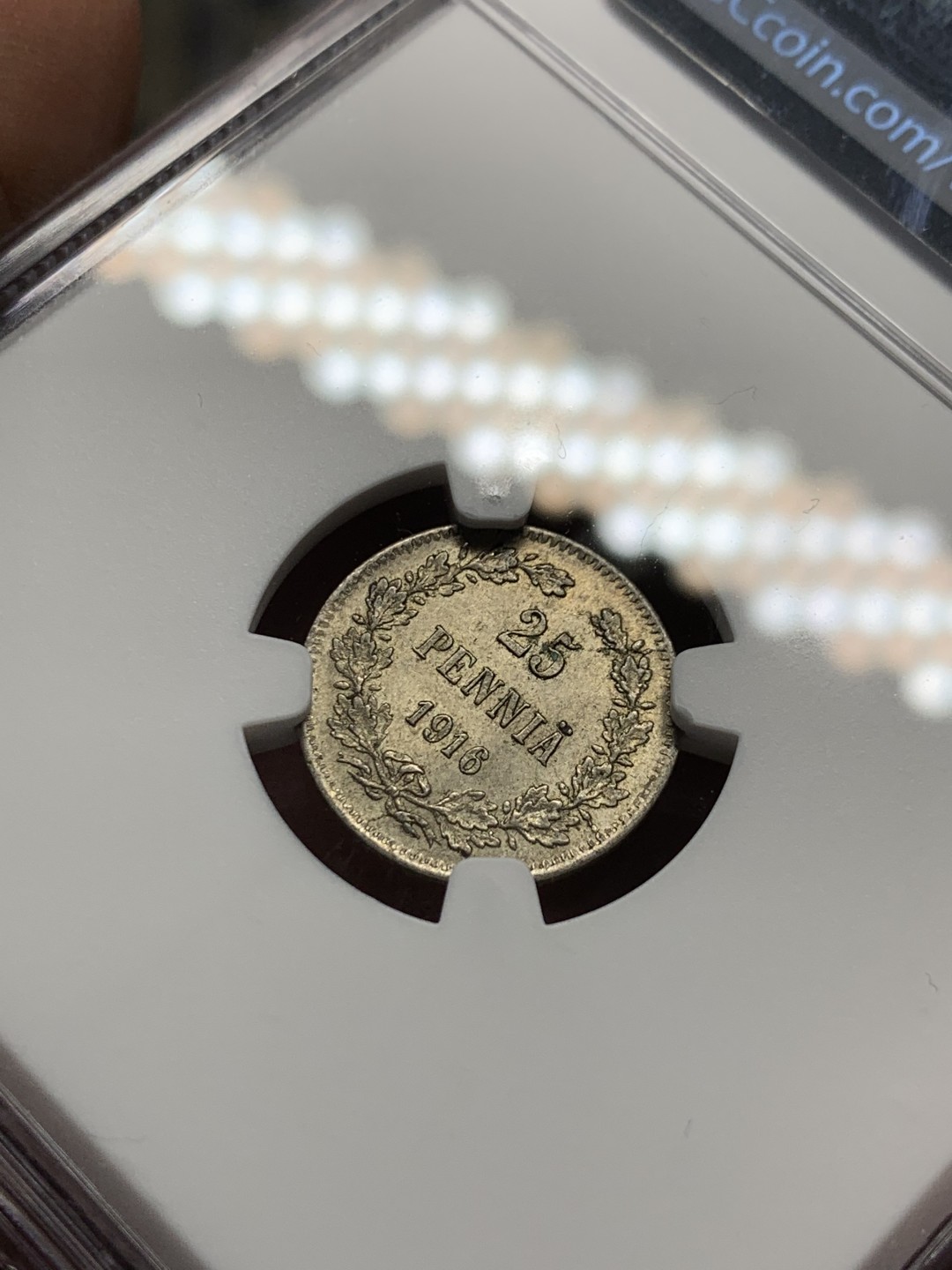 《竞宝斋》第143场-周日，周一 2场 (全场包邮) NGC-MS63 俄属芬兰1916年 双头鹰25分银币 细节一流非常漂亮