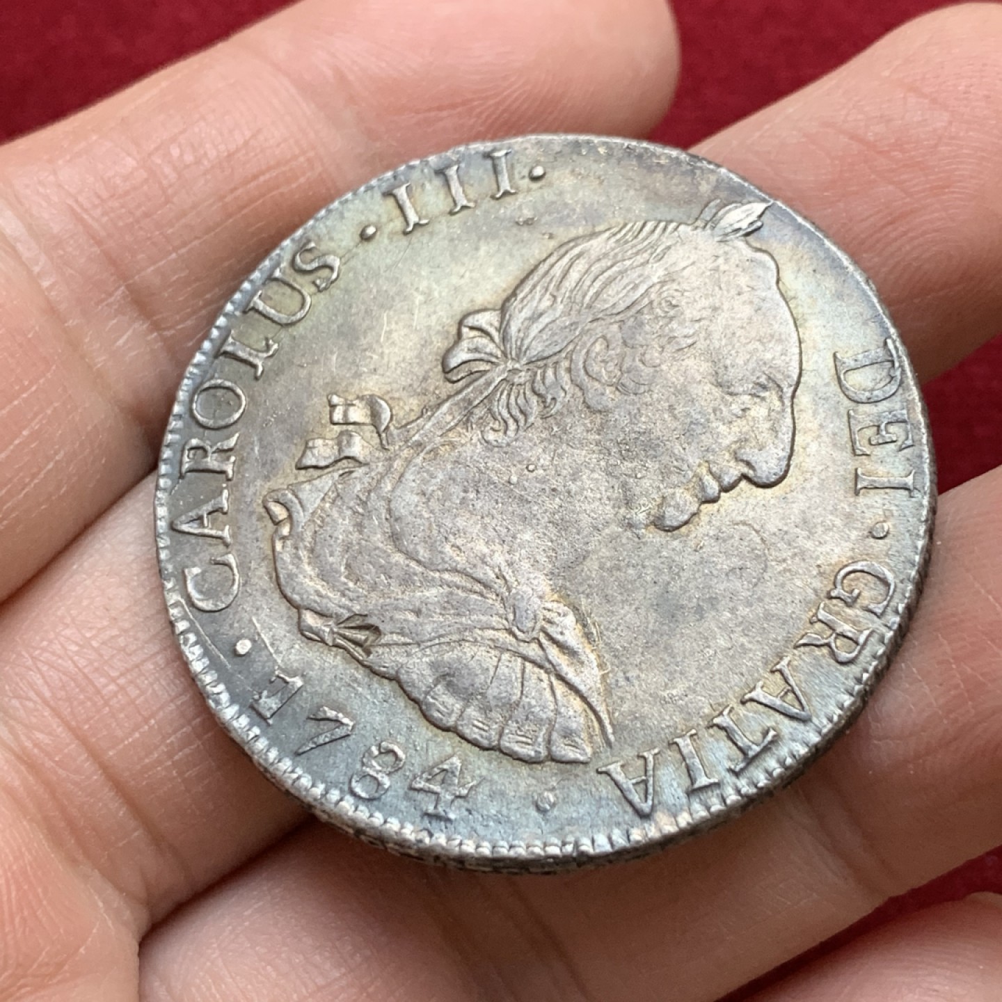 《竞宝斋》第143场-周日，周一 2场 (全场包邮) 西属 玻利维亚 1784年 卡三 8R 双柱大银币 细节见图 包浆不错