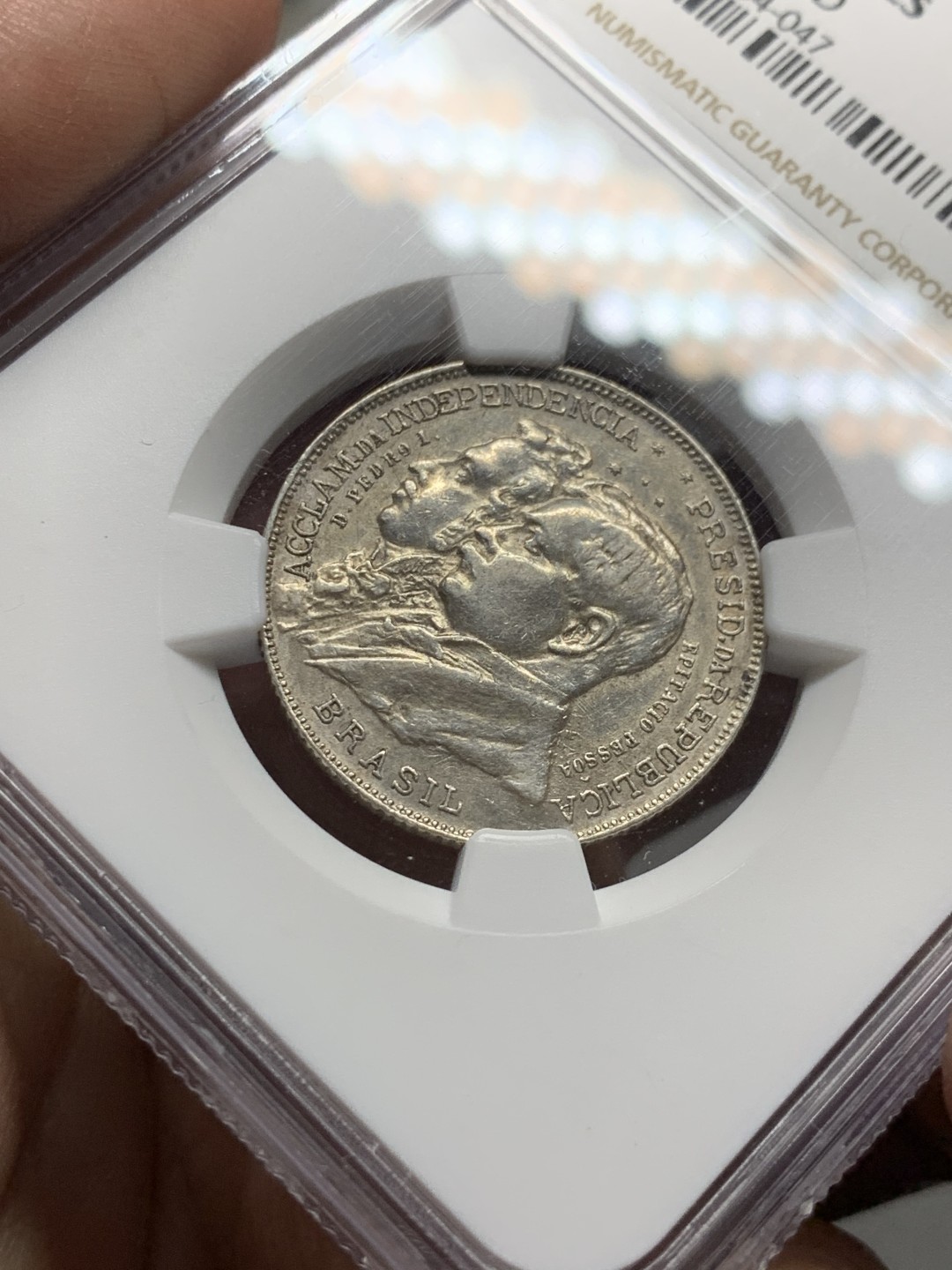 《竞宝斋》第143场-周日，周一 2场 (全场包邮) NGC AU 1922巴西独立百年2000里亚尔银币