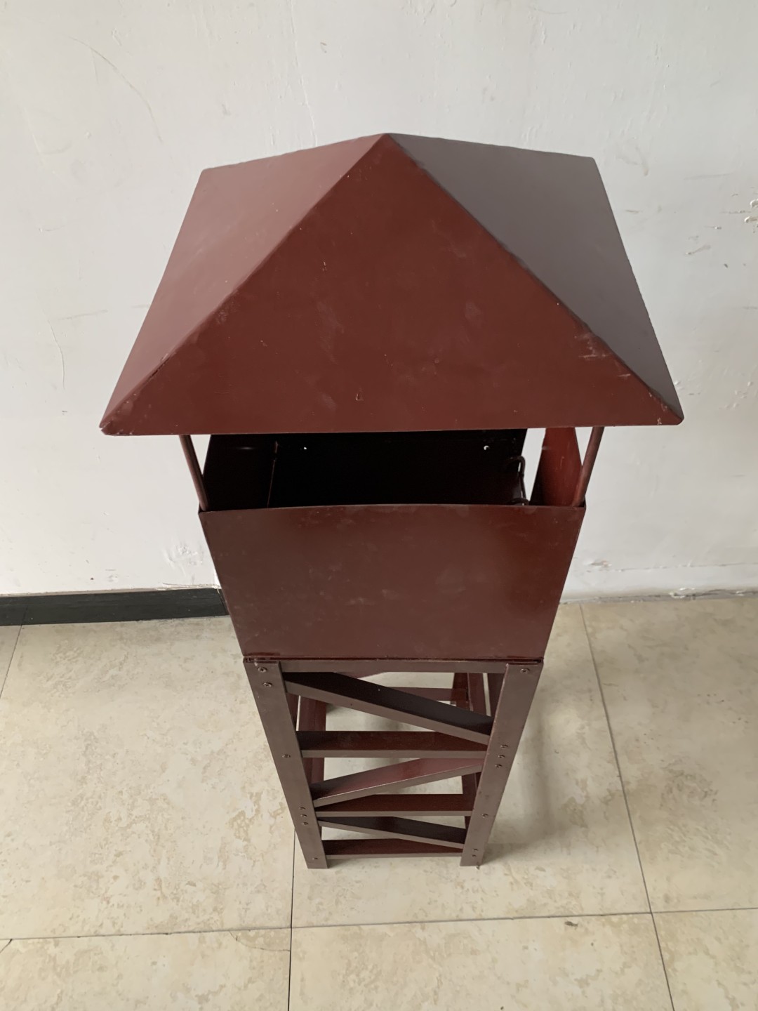 零元拍：1/6 全金属 岗楼，体积重量都比较大。