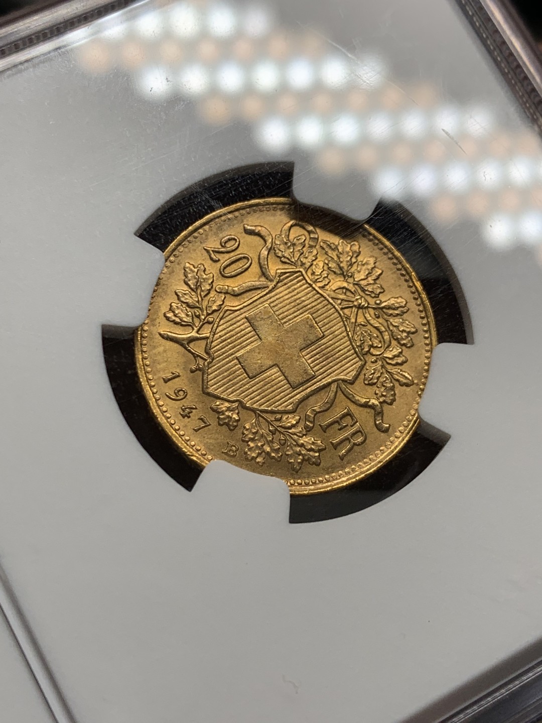 《竞宝斋》第143场-周日，周一 2场 (全场包邮) NGC MS65 瑞士雪山女神1947B金币 20法郎金币 6.5克9成金 少见品相性价比高