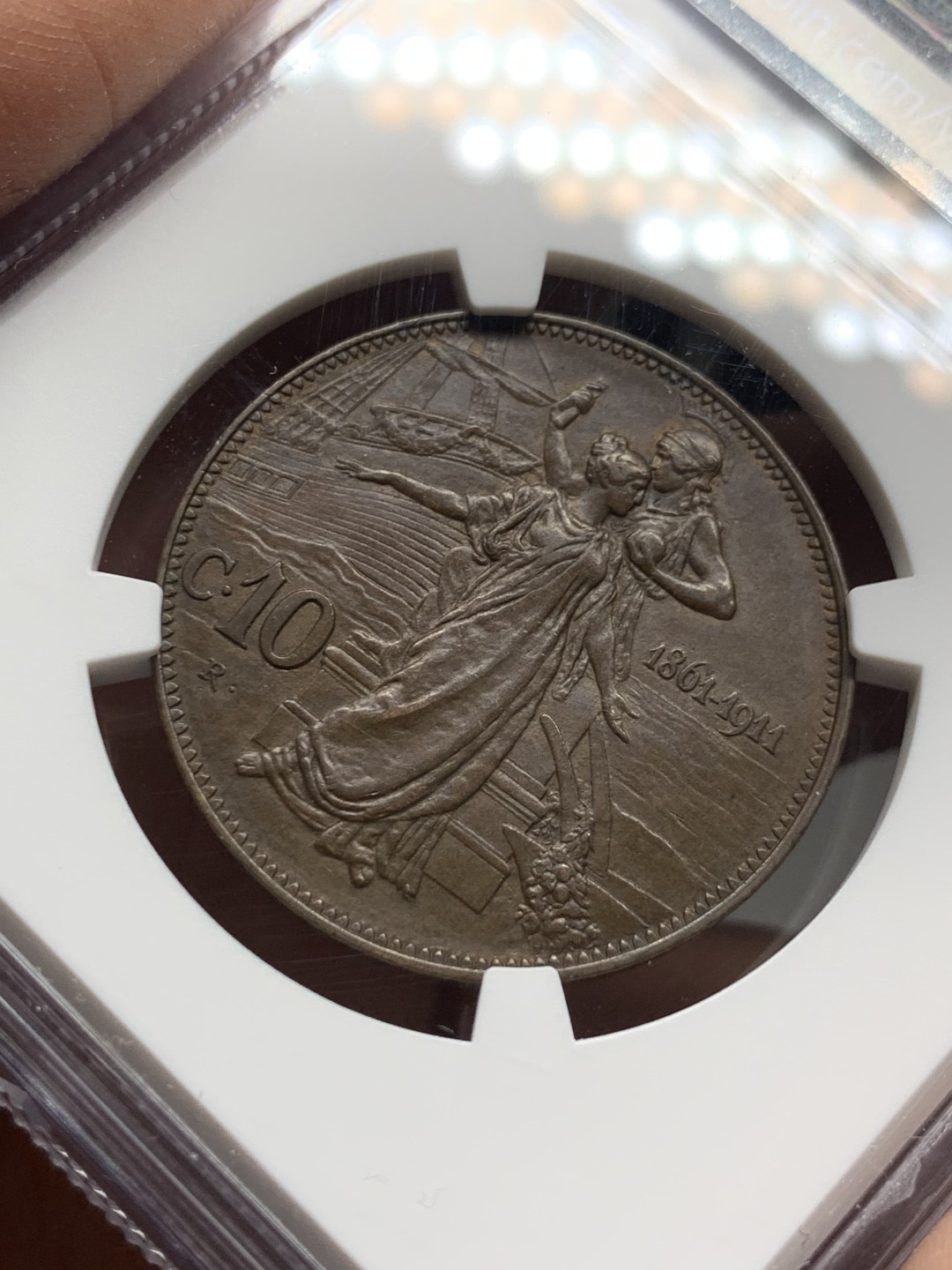 《竞宝斋》第143场-周日，周一 2场 (全场包邮) NGC AU-55BN，意大利1911年10分拖奶，均匀巧克力色贼拉好看，按MS买的裸币，不想折腾了