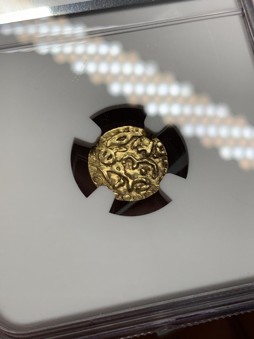 《竞宝斋》第143场-周日，周一 2场 (全场包邮) NGC-AU53 印度尼西亚AH1016年 伊斯坎达·慕达 KUPANG金币 稀少品种