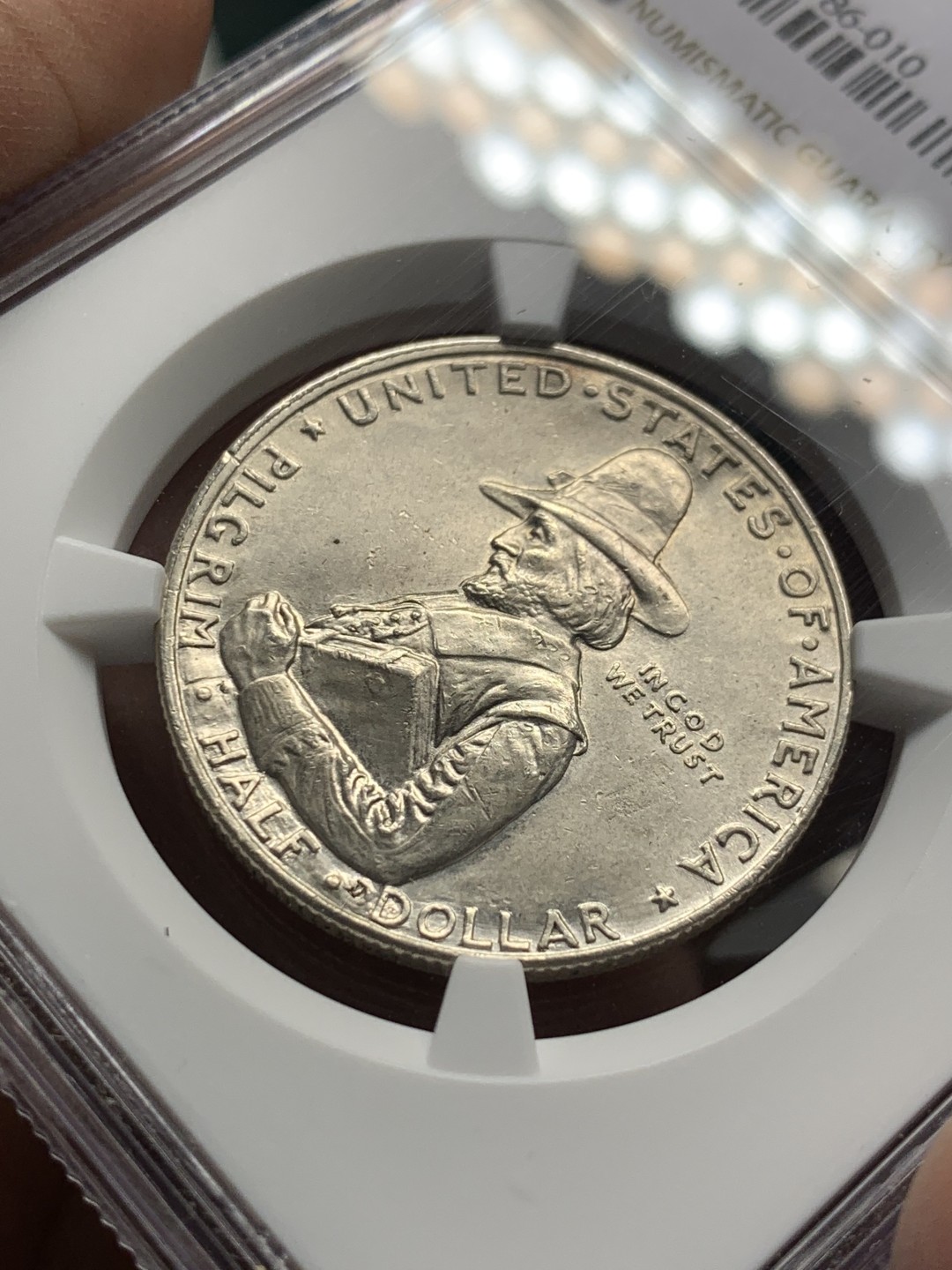 《竞宝斋》第143场-周日，周一 2场 (全场包邮) NGC-MS62 美国1920年 纪念版半圆大帆船 非常稀少的品种 好品难