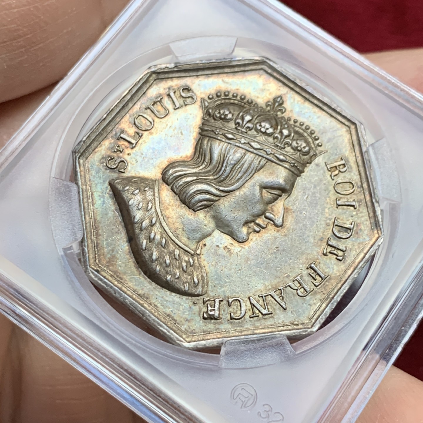 《竞宝斋》第143场-周日，周一 2场 (全场包邮) 法国 1832-1841 八角银质代币 早期油灯边铭，桑斯地区公证人，法王路易九世（圣路易）的半身像，正面呈黄油光状态，且毛衣与王冠高点具在。 14.22g，31.2mm