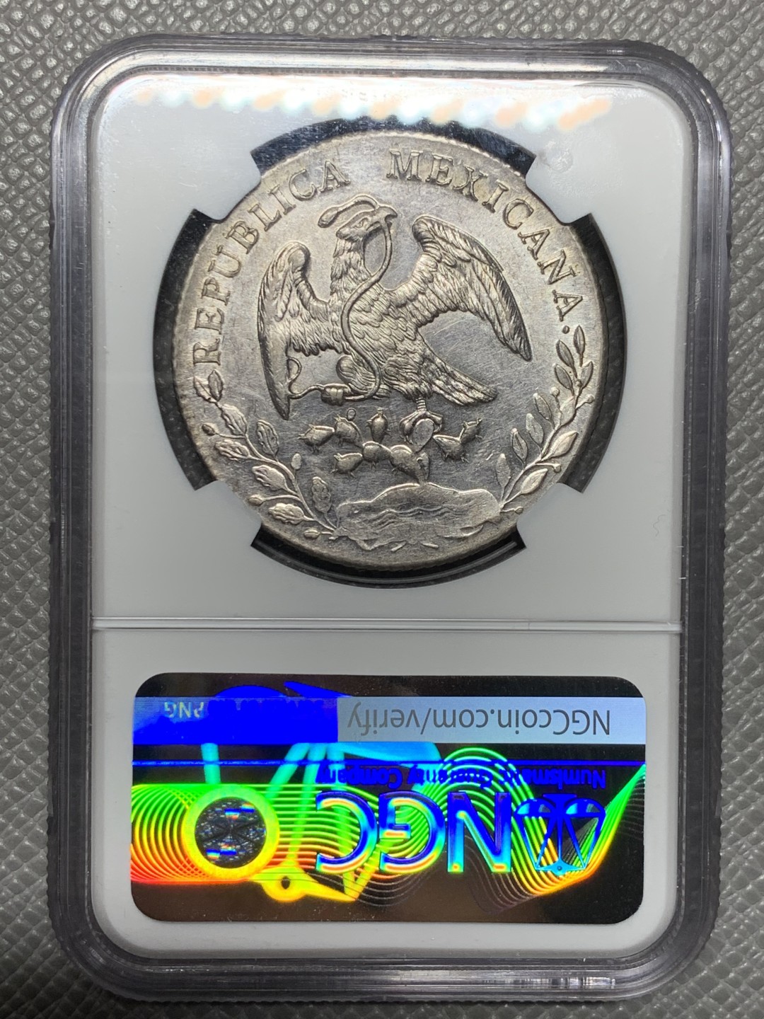 《竞宝斋》第143场-周日，周一 2场 (全场包邮) NGC MS61 墨西哥 1891年GO RS版 8R 鹰洋大银币 羽毛好 底板光亮