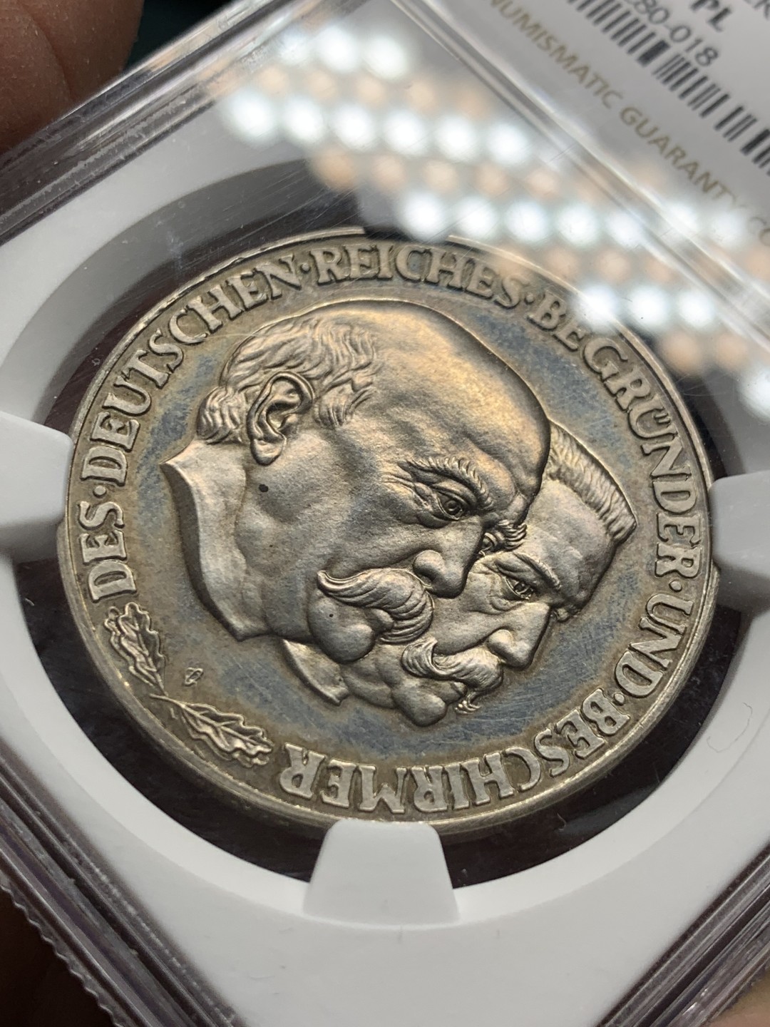 《竞宝斋》第143场-周日，周一 2场 (全场包邮) NGC-MS62PL 德国帝国 开创与守护者 俾斯麦与兴登堡 纪念银章 同框不多