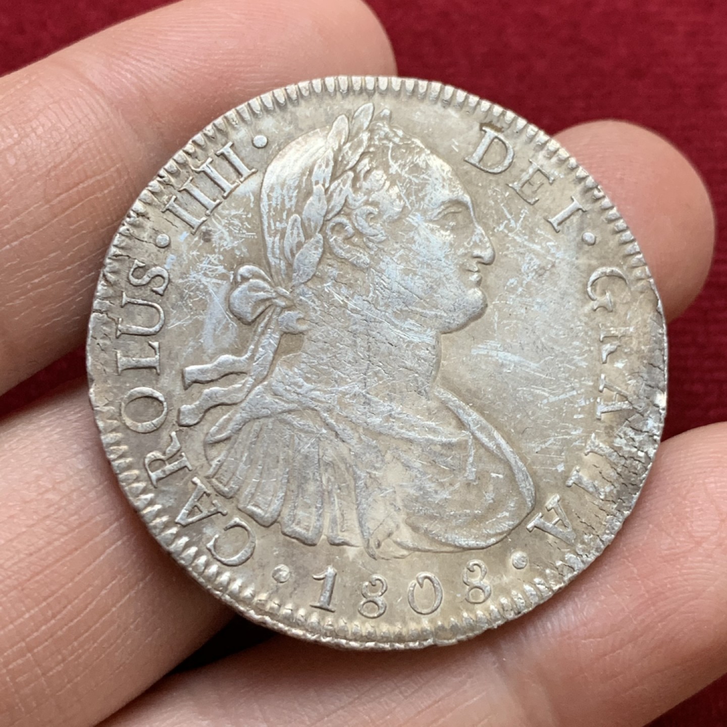 《竞宝斋》第143场-周日，周一 2场 (全场包邮) 墨西哥 1808 卡四 双柱8R 大银币 细节不错 原味状态