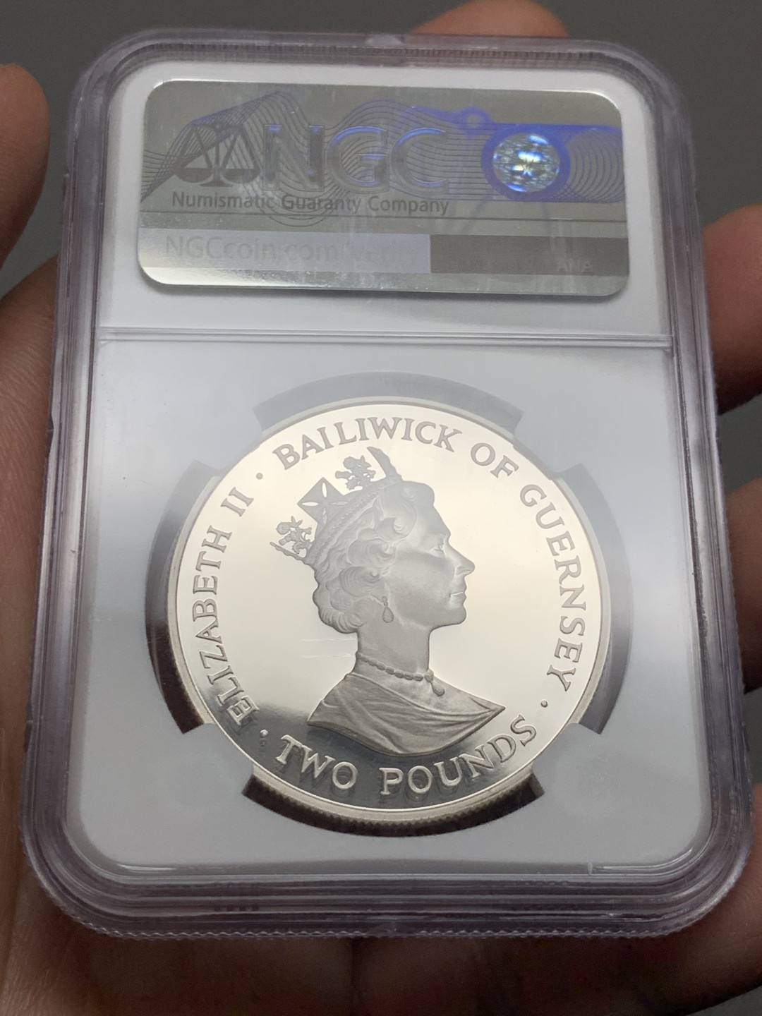 《竞宝斋》第143场-周日，周一 2场 (全场包邮) NGC-PF69 根西岛 1993年 2镑银币 精制大银币 小国家稀少品种