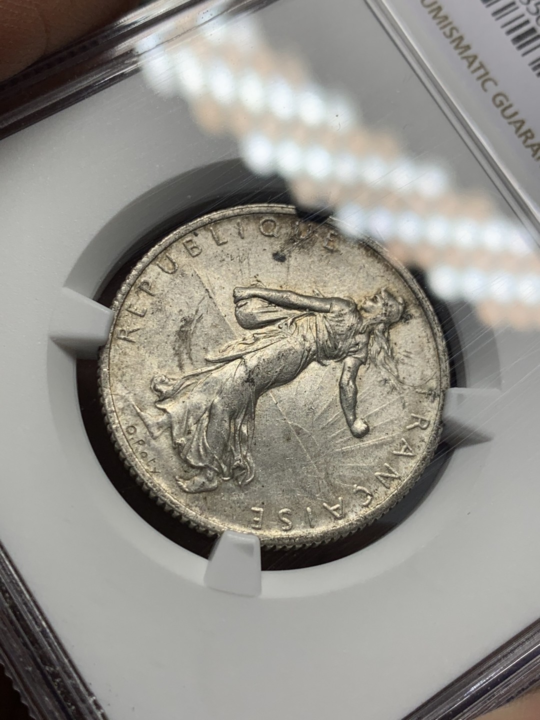 《竞宝斋》第143场-周日，周一 2场 (全场包邮) NGC-MS61 法国1915年 播种女神 2法郎银币 