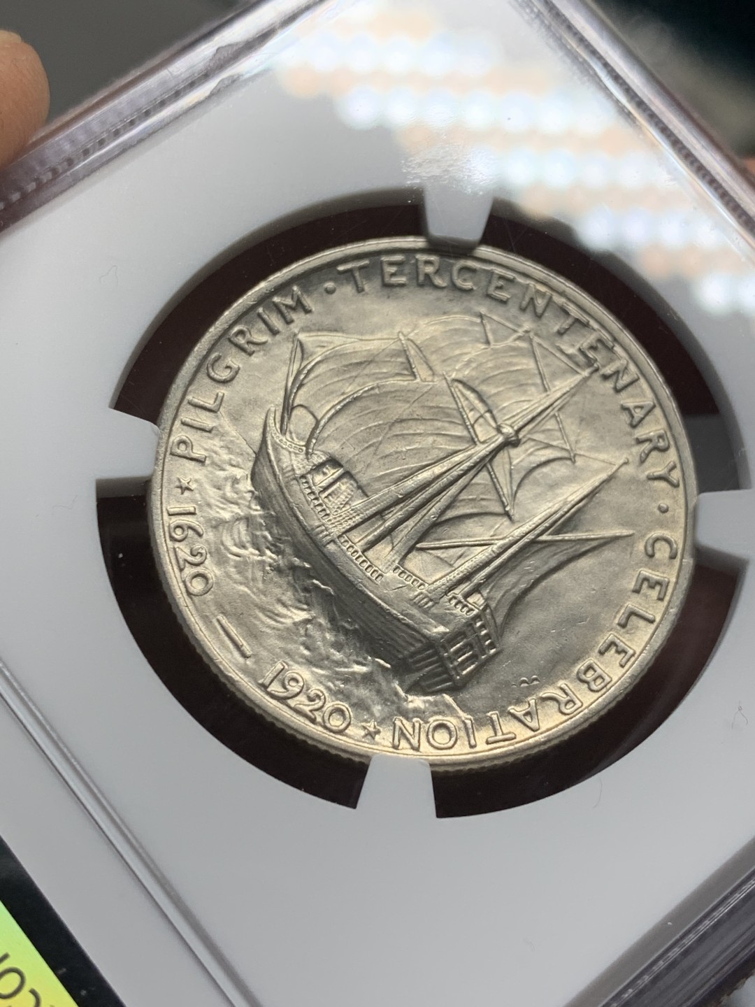 《竞宝斋》第143场-周日，周一 2场 (全场包邮) NGC-MS62 美国1920年 纪念版半圆大帆船 非常稀少的品种 好品难