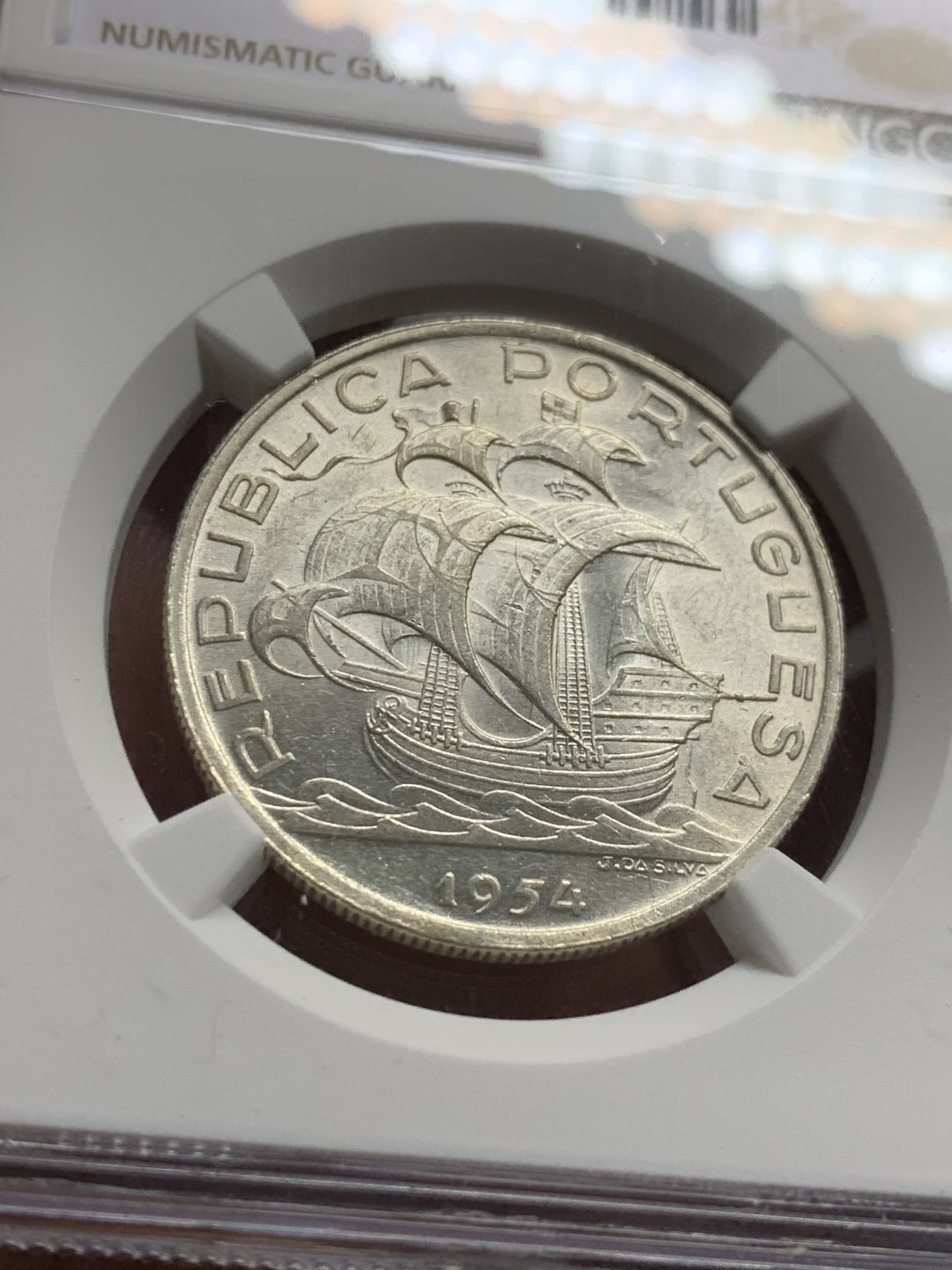 《竞宝斋》第143场-周日，周一 2场 (全场包邮) NGC-MS62 葡萄牙1954年 大帆船10埃斯库多 顶级原光银币