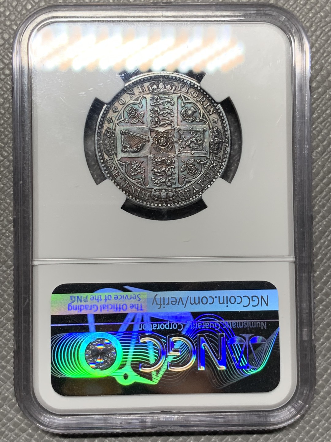 《竞宝斋》第143场-周日，周一 2场 (全场包邮) NGC-MS62 英国1849年无神弗罗林均匀黑色包浆背面全深打状态百里挑一