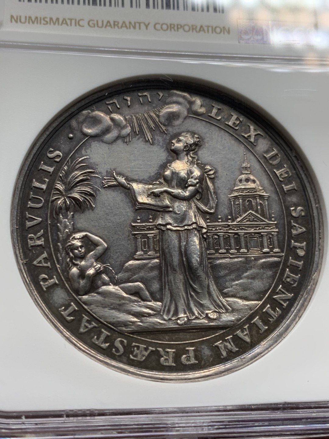 《竞宝斋》第143场-周日，周一 2场 (全场包邮) NGC-UNC 瑞士 18世纪 无纪年 日内瓦校园纪念 银章 非常好的状态