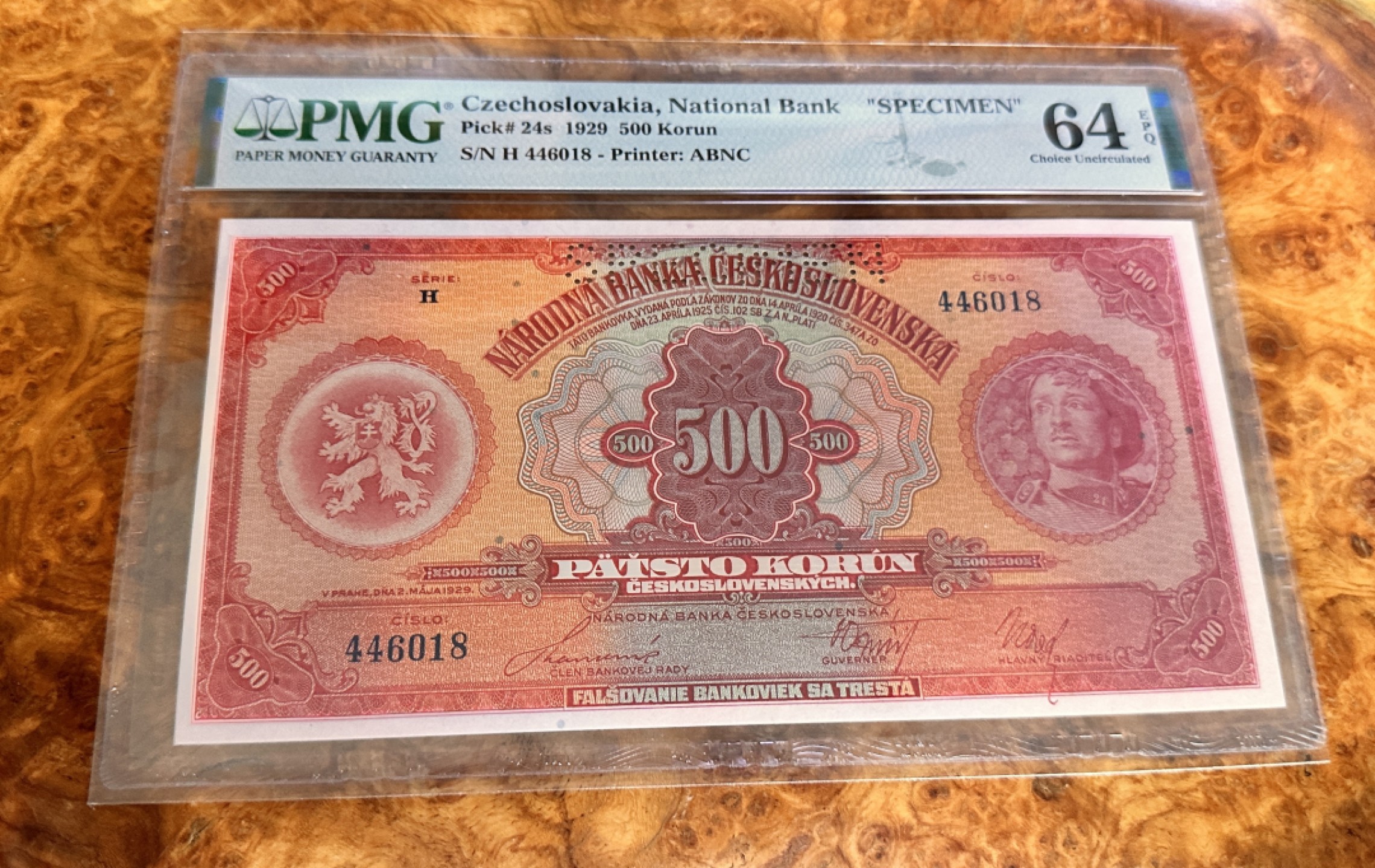 Chase Auction 第19期 - - 外钞、民国钞和人民币混合场！ 1929年捷克500克朗，PMG64e，票样，设计精美！