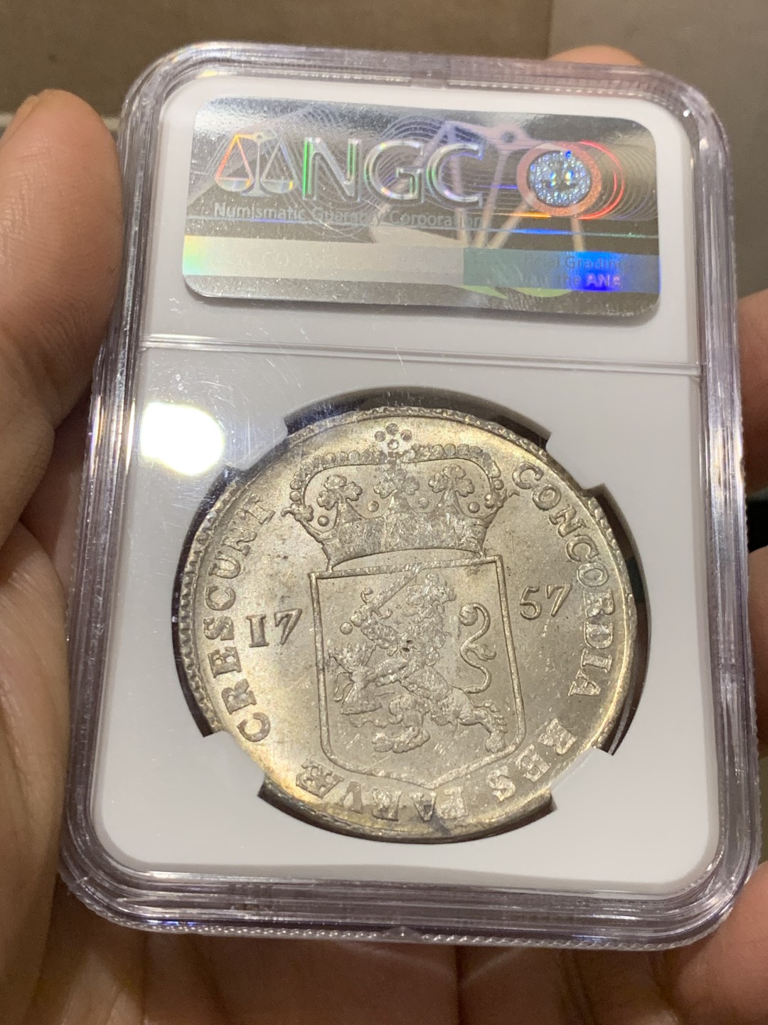 《竞宝斋》第143场-周日，周一 2场 (全场包邮) NGC-MS63 荷兰 1757年 站人武士 西弗里斯兰1D大银币 双面爽光 打制好 早期版本