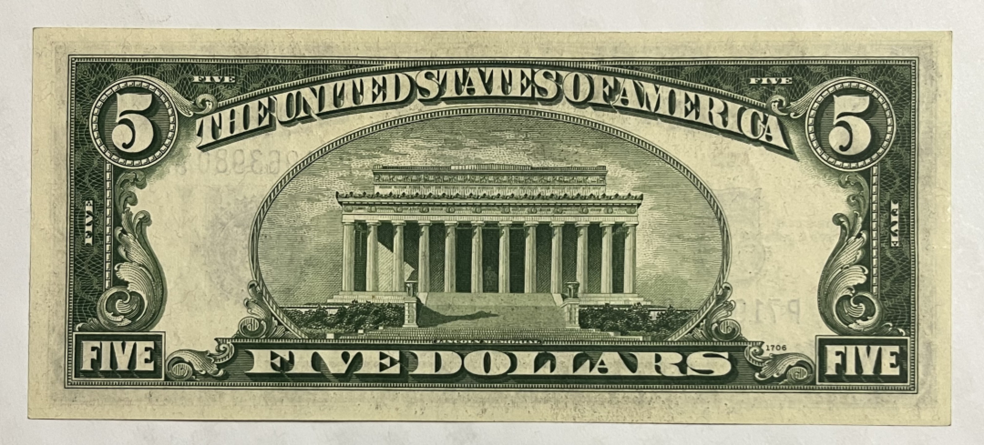 Chase Auction 第19期 - - 外钞、民国钞和人民币混合场！ 1934C版 5美元 银币券 全新UNC 号码无4 稀少版本