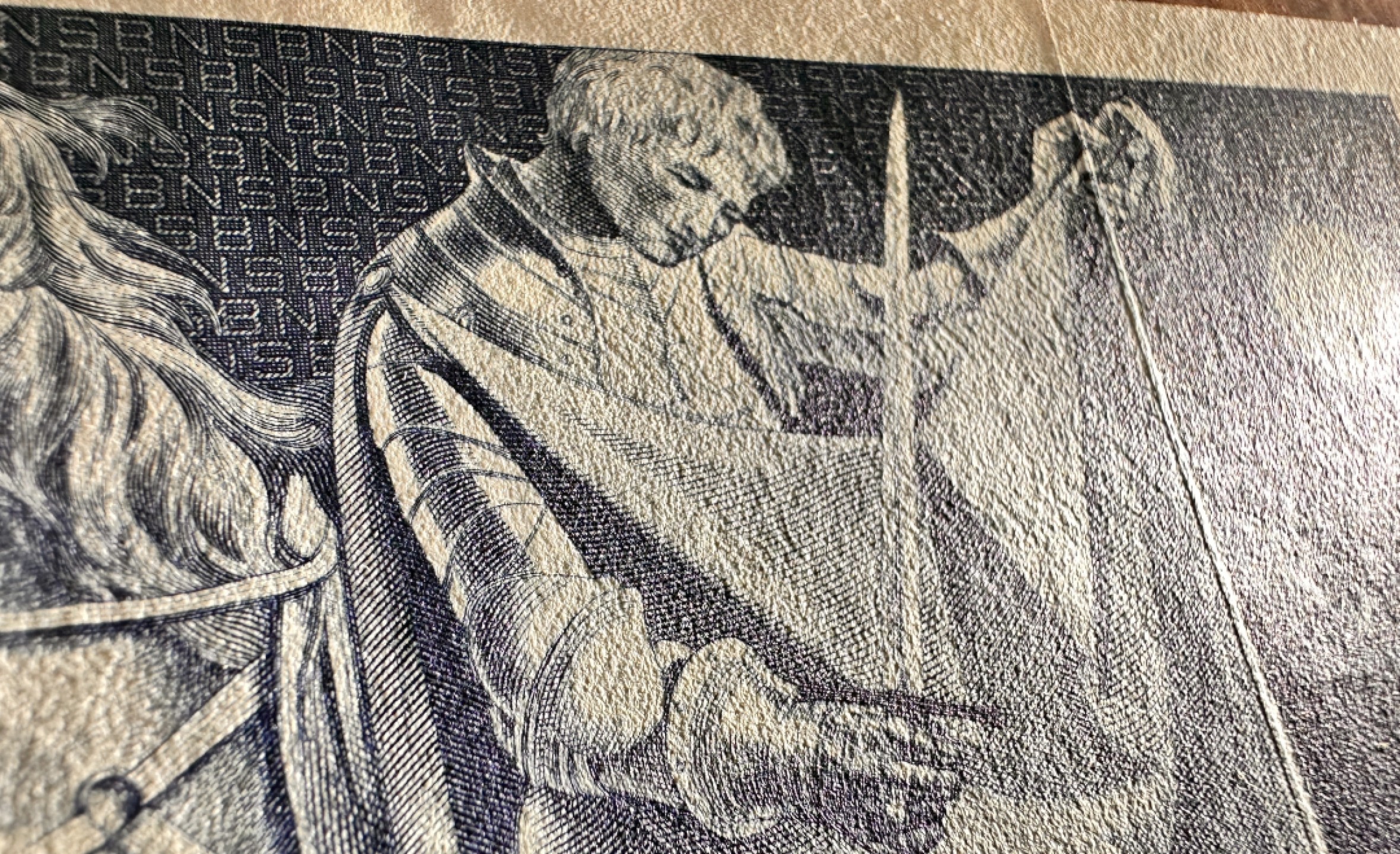 Chase Auction 第19期 - - 外钞、民国钞和人民币混合场！ 瑞士100法郎，圣马丁割袍，品相如图，UNC-，背面上方有轻微压痕，倒置号！