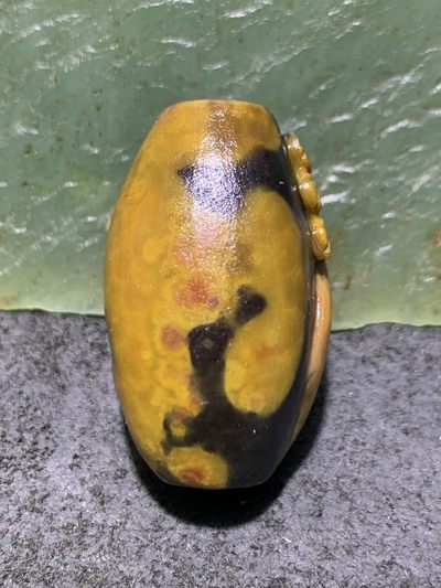 精美亚光战国红玛瑙手工俏色巧雕小鸡鲜花桶珠珠一个， 精美亚光战国红玛瑙手工俏色巧雕小鸡鲜花桶珠珠一个，