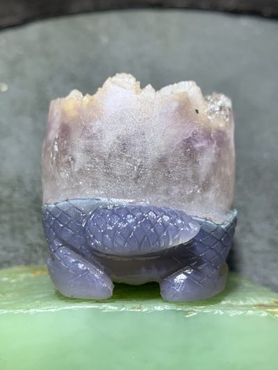 精美冰透紫晶高玉化玛瑙雕刻聚财灵龟(把件）摆件一个 精美冰透紫晶高玉化玛瑙雕刻聚财灵龟(把件）摆件一个
