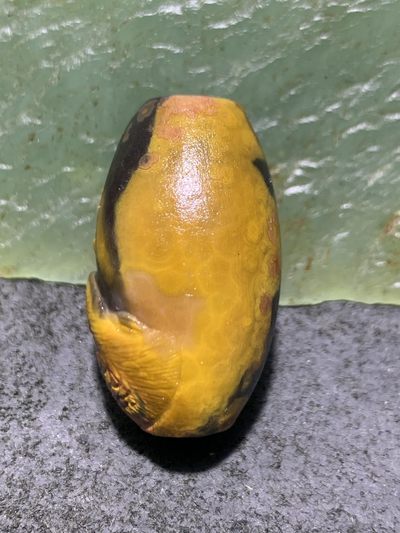 精美亚光战国红玛瑙手工俏色巧雕小鸡鲜花桶珠珠一个， 精美亚光战国红玛瑙手工俏色巧雕小鸡鲜花桶珠珠一个，