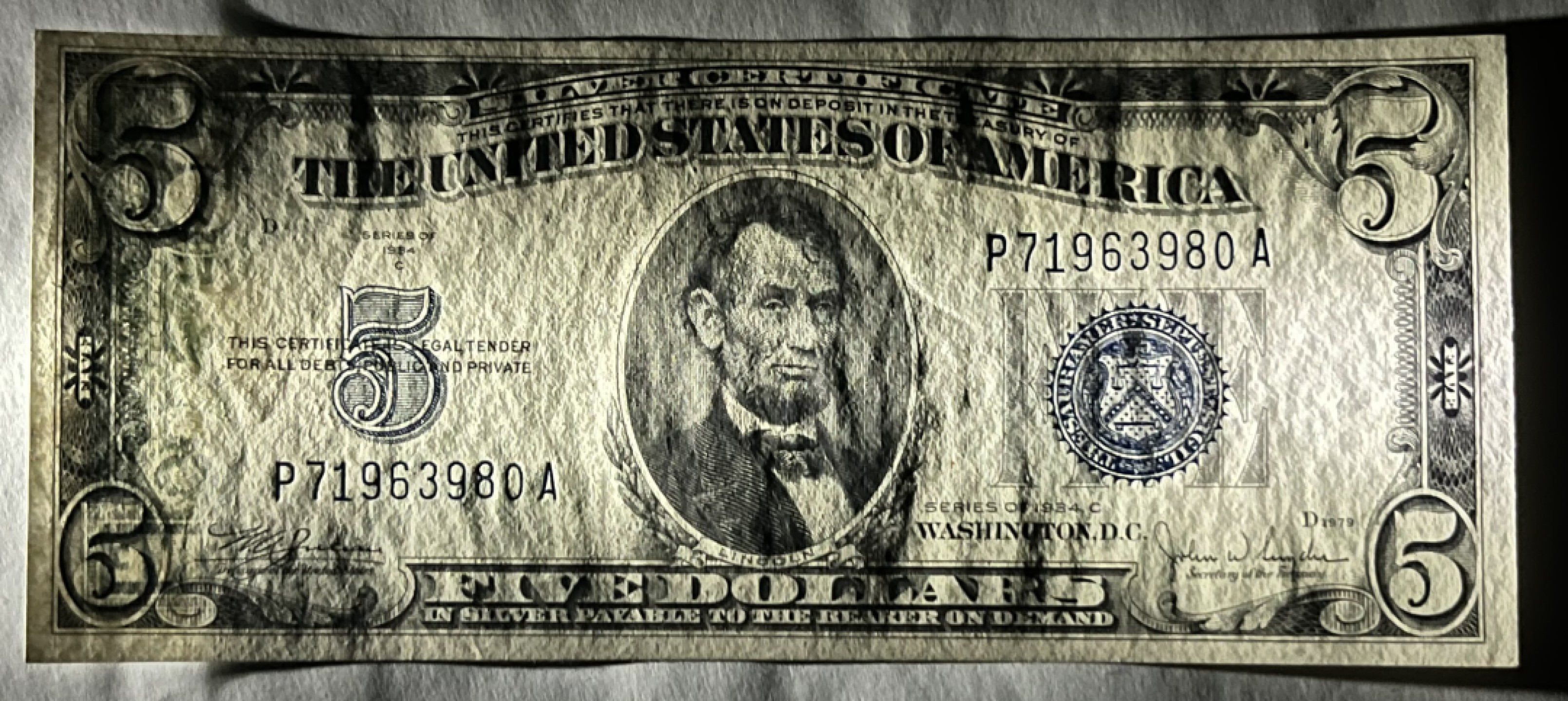 Chase Auction 第19期 - - 外钞、民国钞和人民币混合场！ 1934C版 5美元 银币券 全新UNC 号码无4 稀少版本