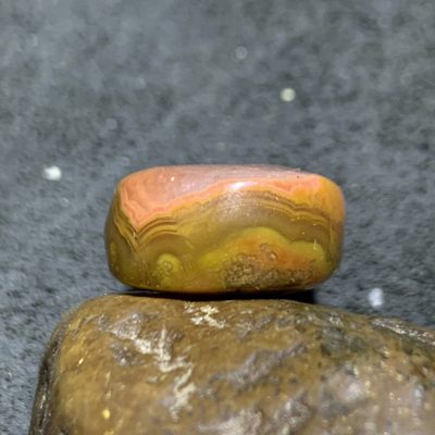 精美战国红玛瑙冰飘吊坠一个， 精美战国红玛瑙冰飘吊坠一个，