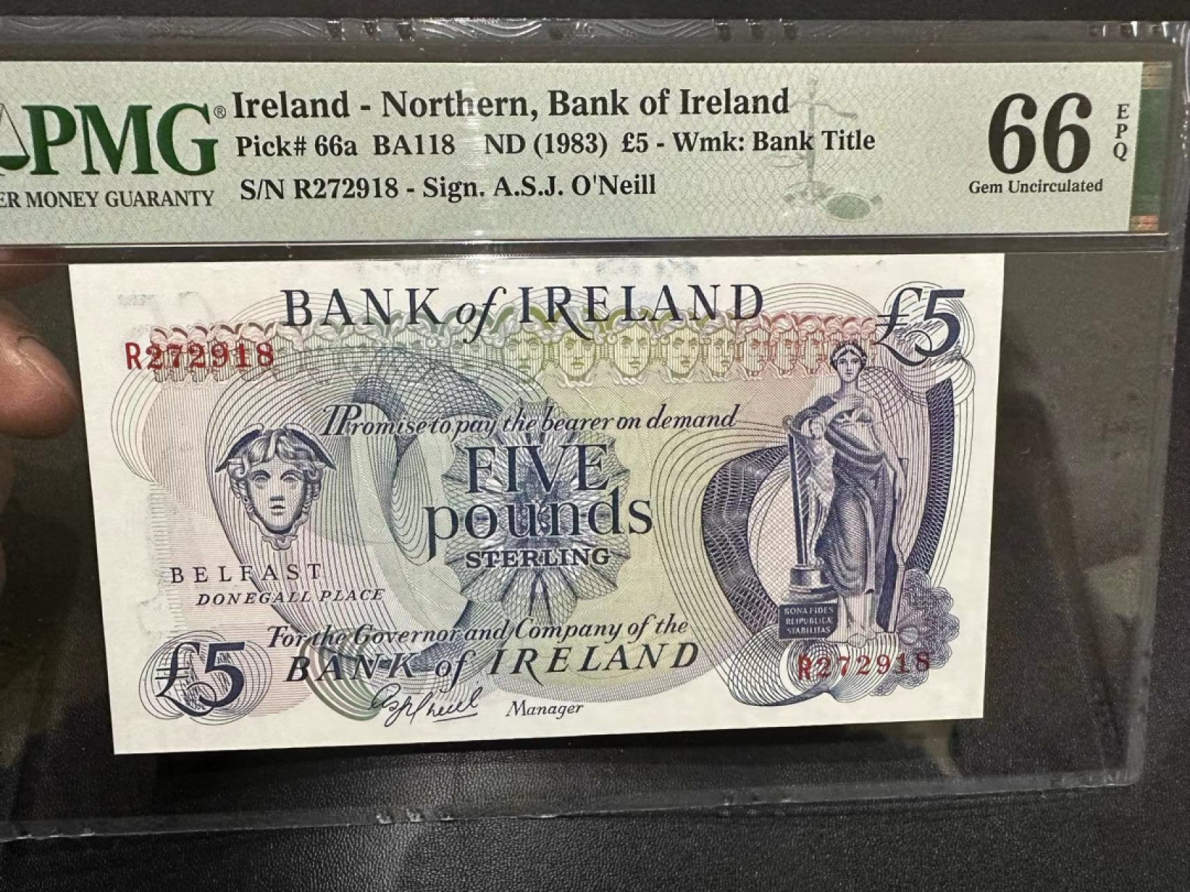 《外钞收藏家》第二百五十一期 1983年爱尔兰5镑 PMG66