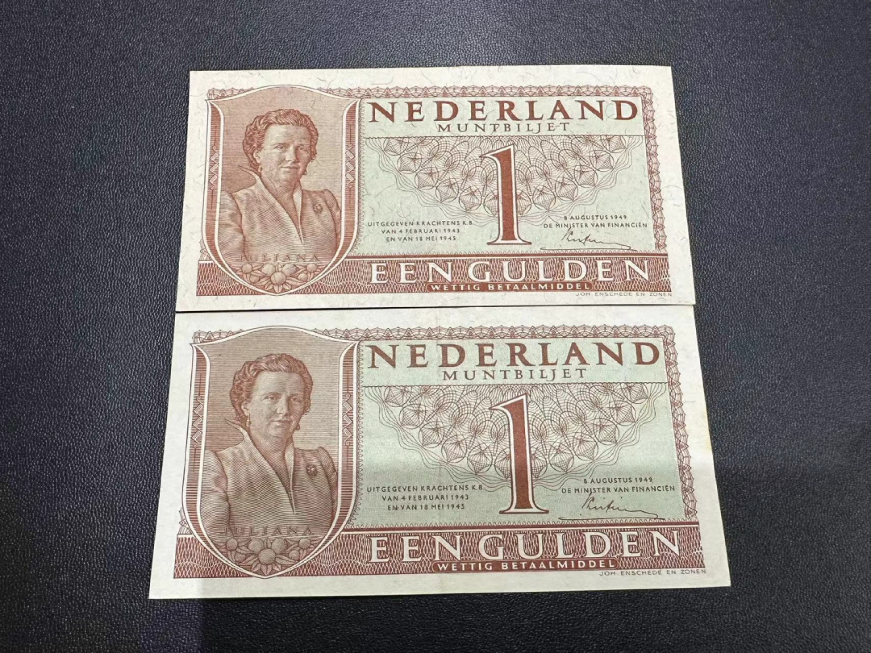 《外钞收藏家》第二百五十一期 1949年荷兰1盾 AU- 请注意品相