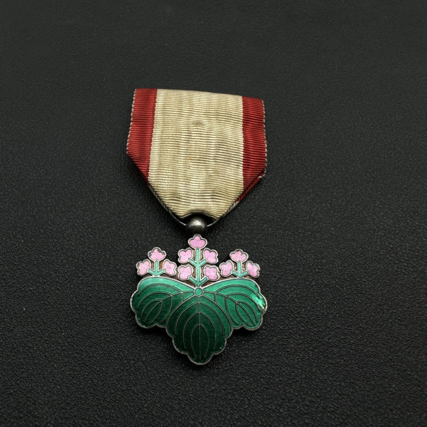 交易所3.18勋章拍卖 日本勋七等青叶章