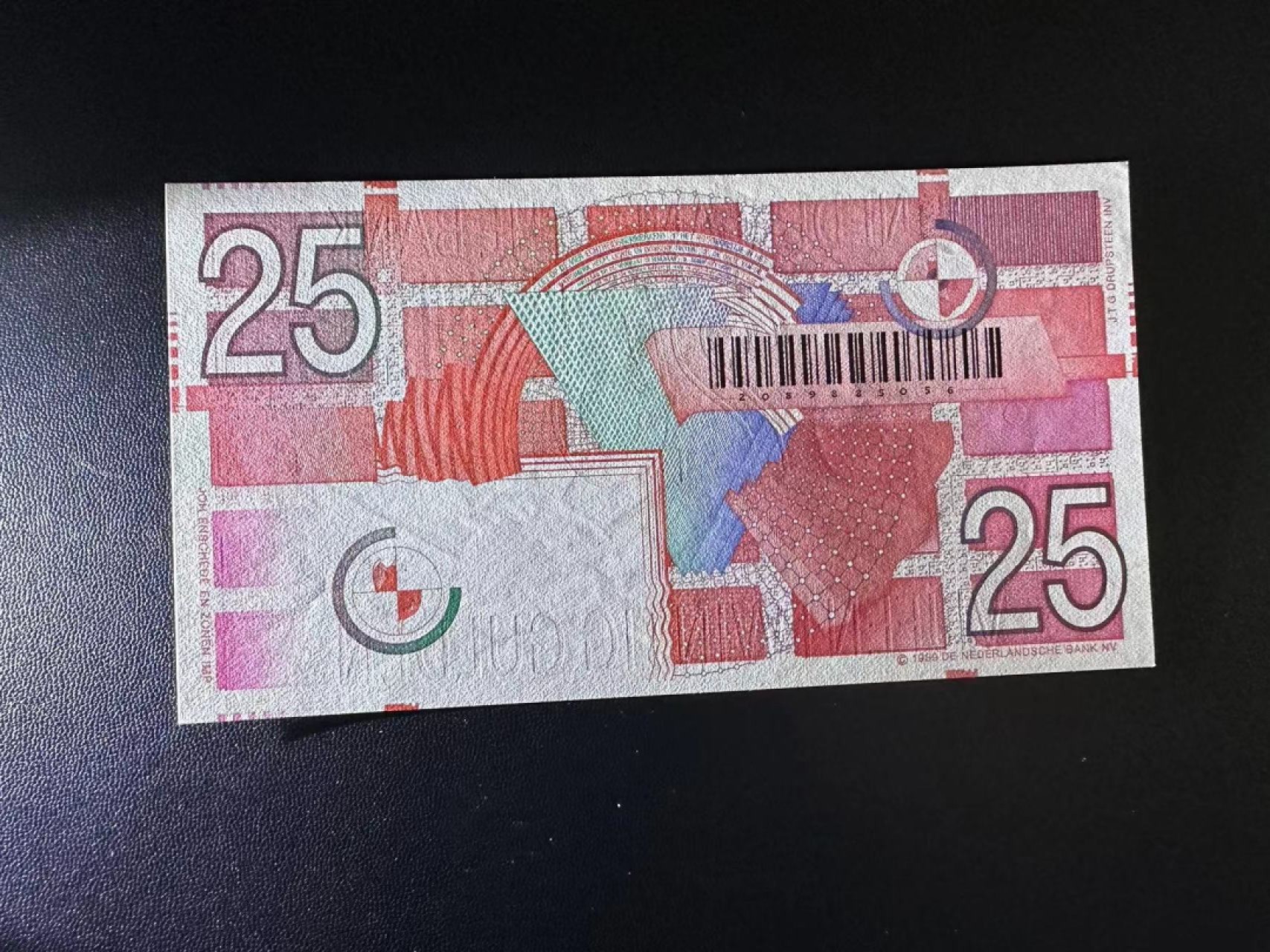 《外钞收藏家》第二百五十一期 1989年荷兰齿轮版25盾 全新UNC