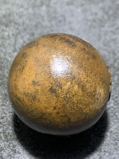 精美亚光原皮战国红玛瑙手工雕刻万字符，恶字大圆珠一颗 精美亚光原皮战国红玛瑙手工雕刻万字符，恶字大圆珠一颗