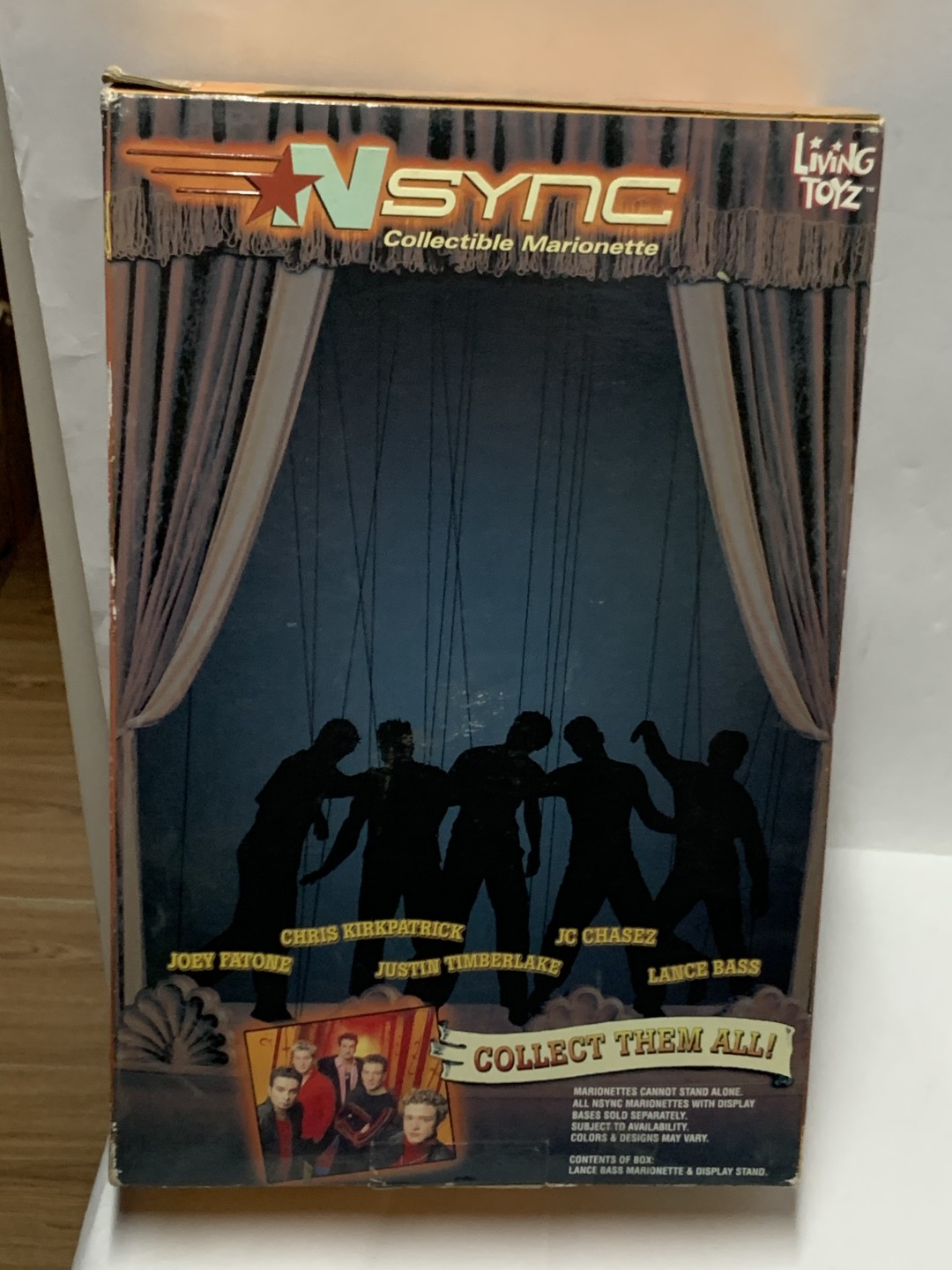 零元拍：LivingToyz 1/6 美国男团超级男孩NSYNC 《BYE BYE BYE》MV造型提线人偶 2000年的老古董了，全新无拆