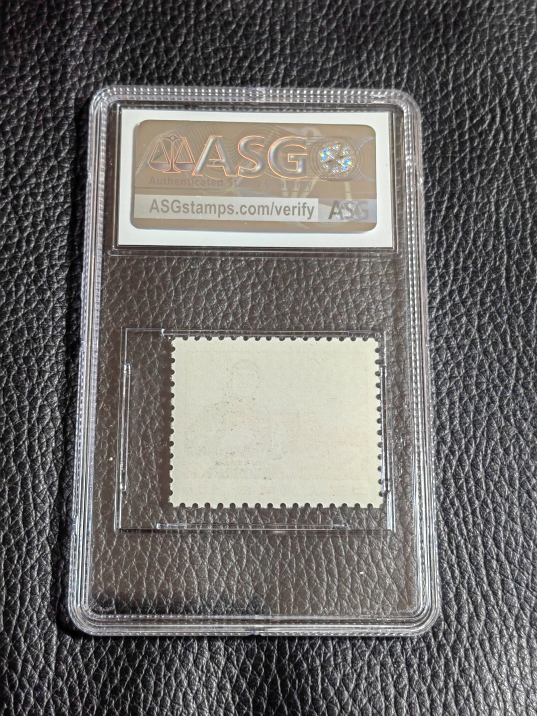 洪涛臻品批发群  精选邮票限时拍卖第二百零三期 普无号  工人 ASG85分OP  版撕绝中绝送评，105最严格时期出分，一手出分壳子完好无划痕，配套必备，喜欢不要错过
