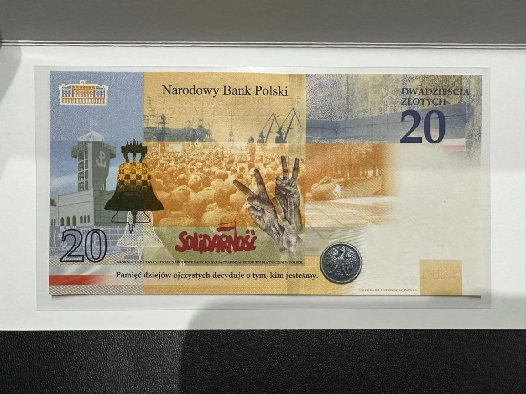《外钞收藏家》第二百五十一期 2021年波兰20 纪念钞 全新UNC 带册子
