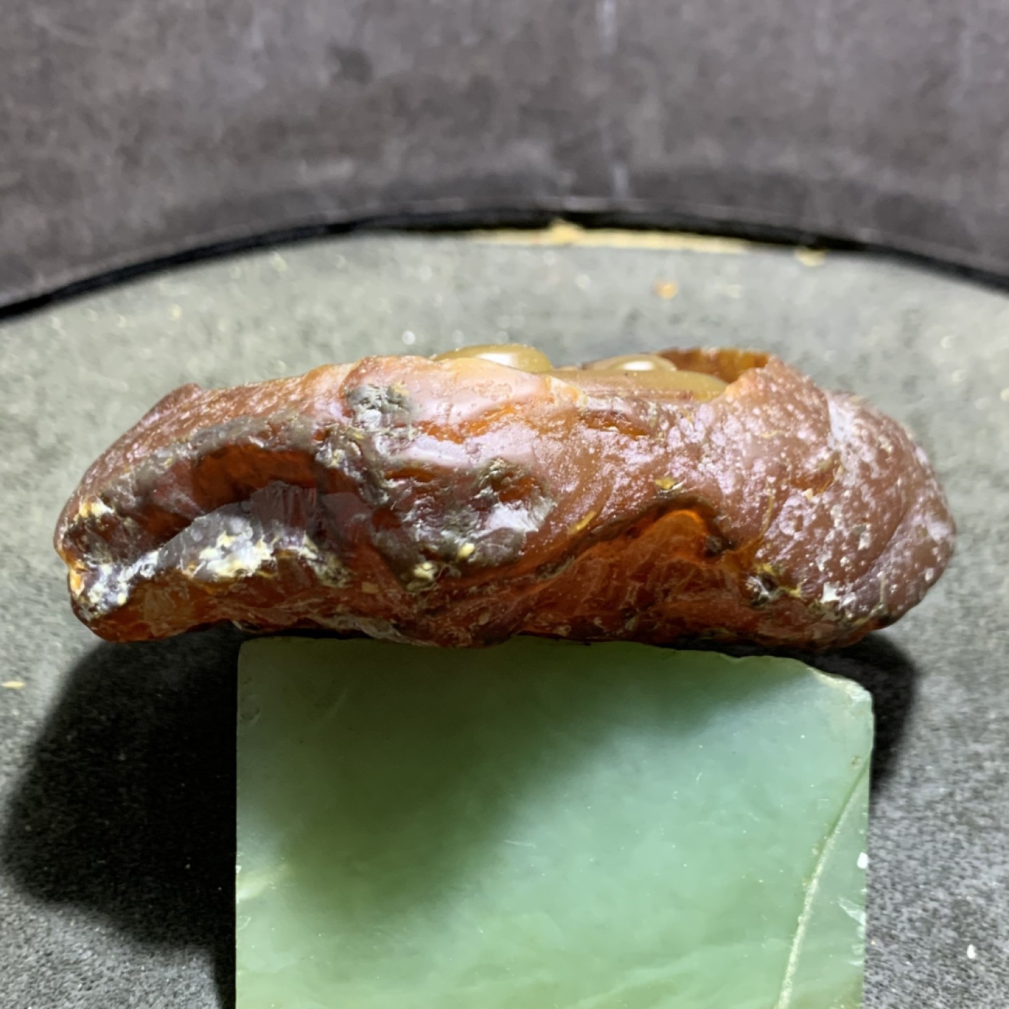 精美天然江料玛瑙原石雕刻弥勒佛摆件，把件一个