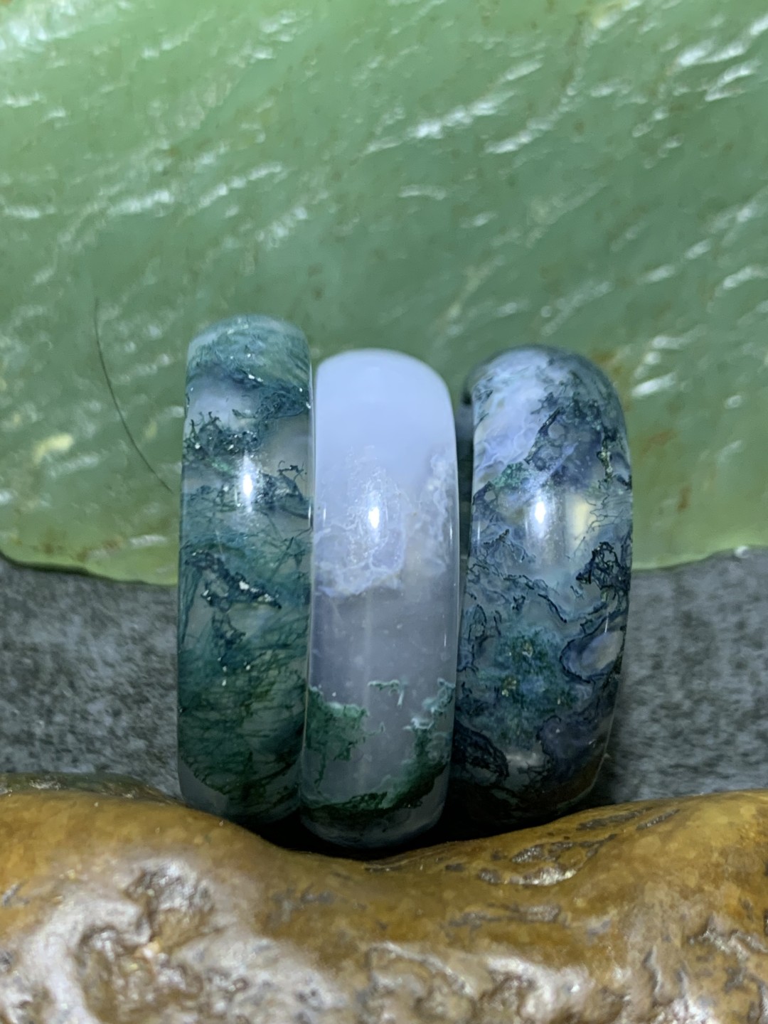 冰透高润度水草玛瑙通货戒指三个，