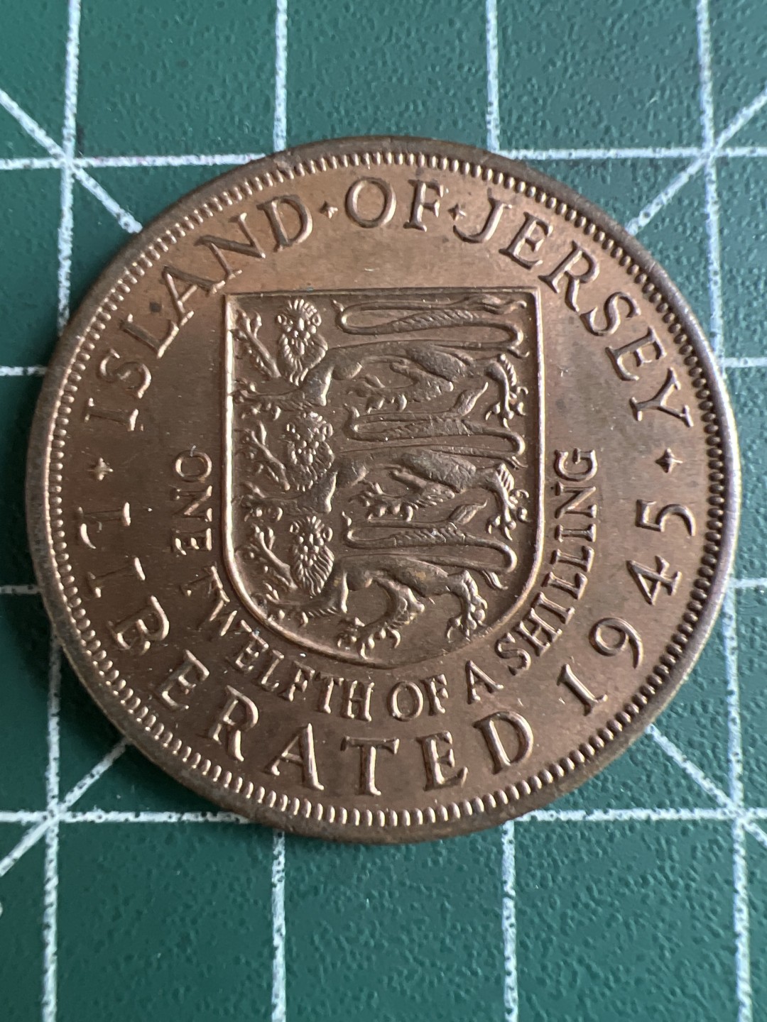 泡泡堂微拍第八十八幕硬币纸币捡漏可累计专场👿👿，累计满二十元包邮，接受代拍业务 英属泽西岛1/12先令