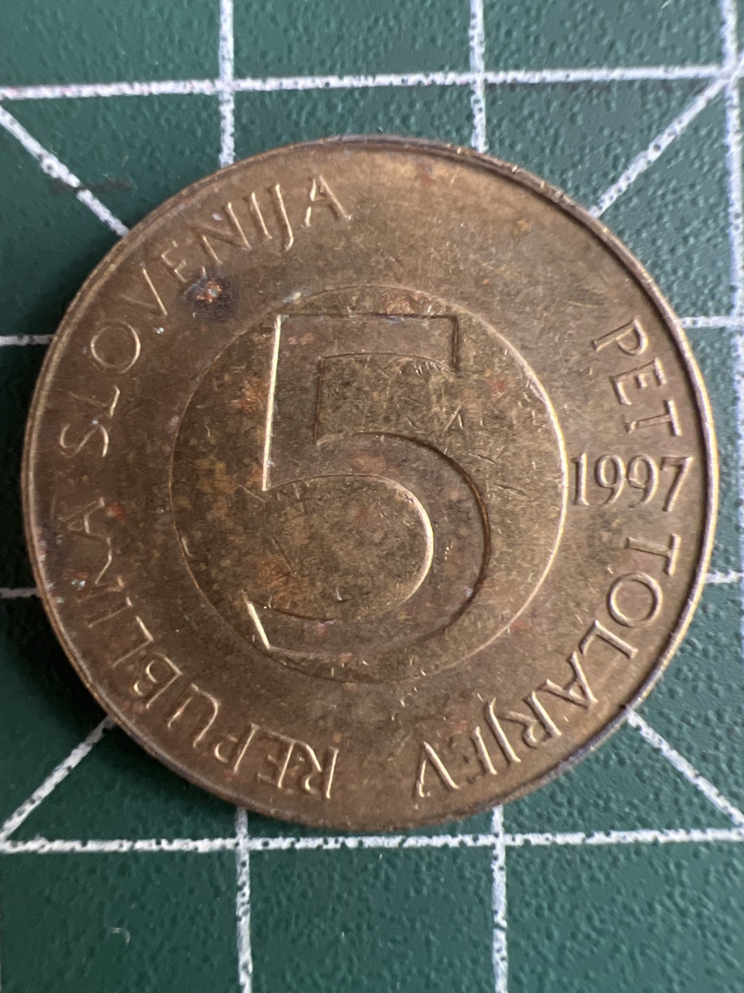 泡泡堂微拍第八十八幕硬币纸币捡漏可累计专场👿👿，累计满二十元包邮，接受代拍业务 斯洛文尼亚5托拉尔 羊头