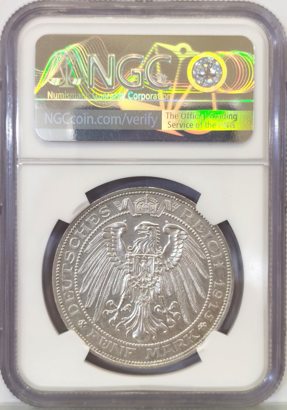 博洋堂世界钱币拍卖第019期（全场包邮） NGC PR65 1915年德国梅克伦堡-什未林大公国5马克大银币  铸造量仅1万枚，稀有品种，底板好，收藏级，由于该品种发行时德国正处进行一战时期，政府原计划铸造2万枚该品种5马克的结果因多种原因而实际只铸造了近1万枚。