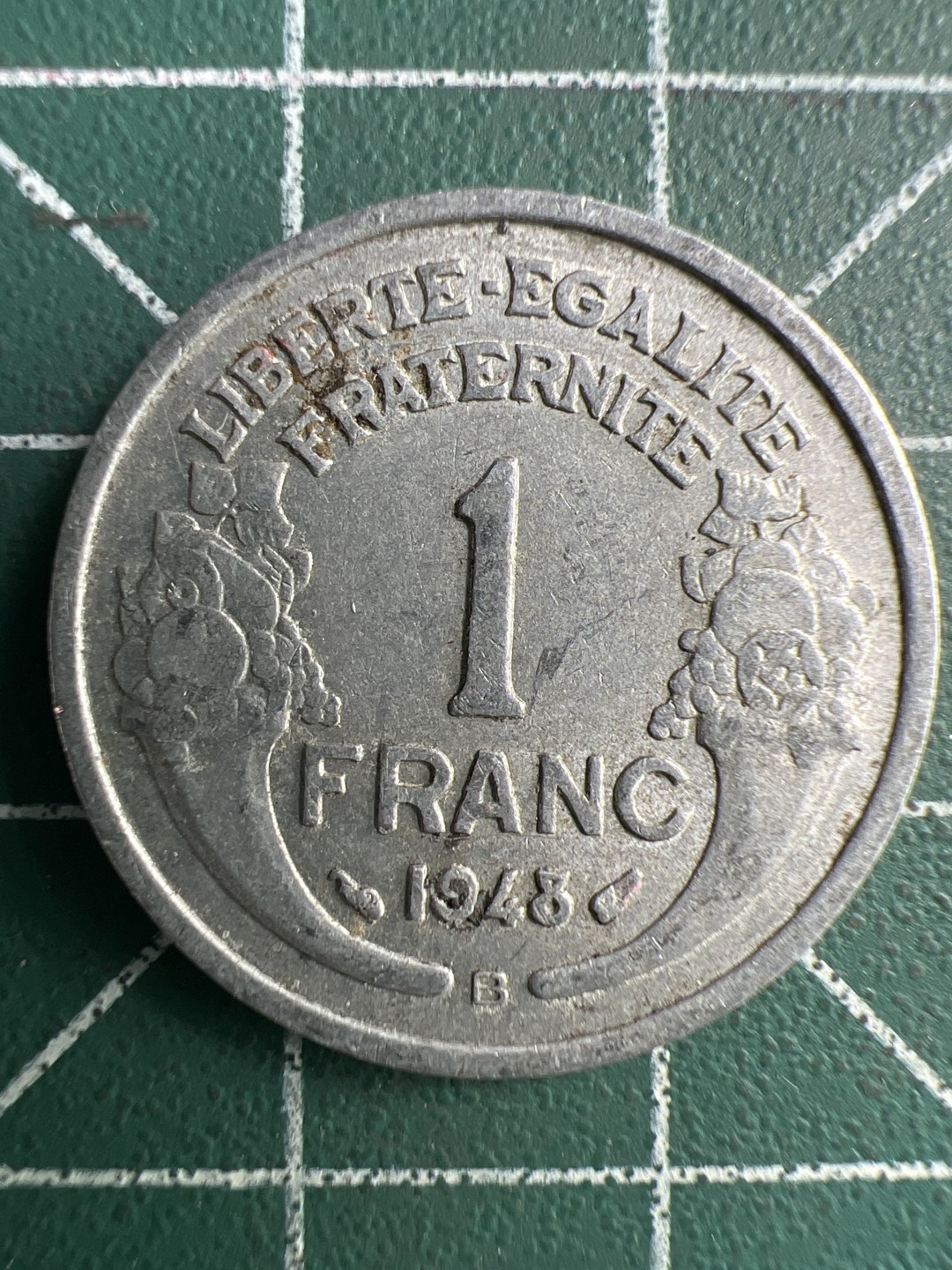 泡泡堂第253期  世界硬币 （无押金，捡漏，全场20包邮，偏远地区除外，接收代拍业务） 法国1法郎