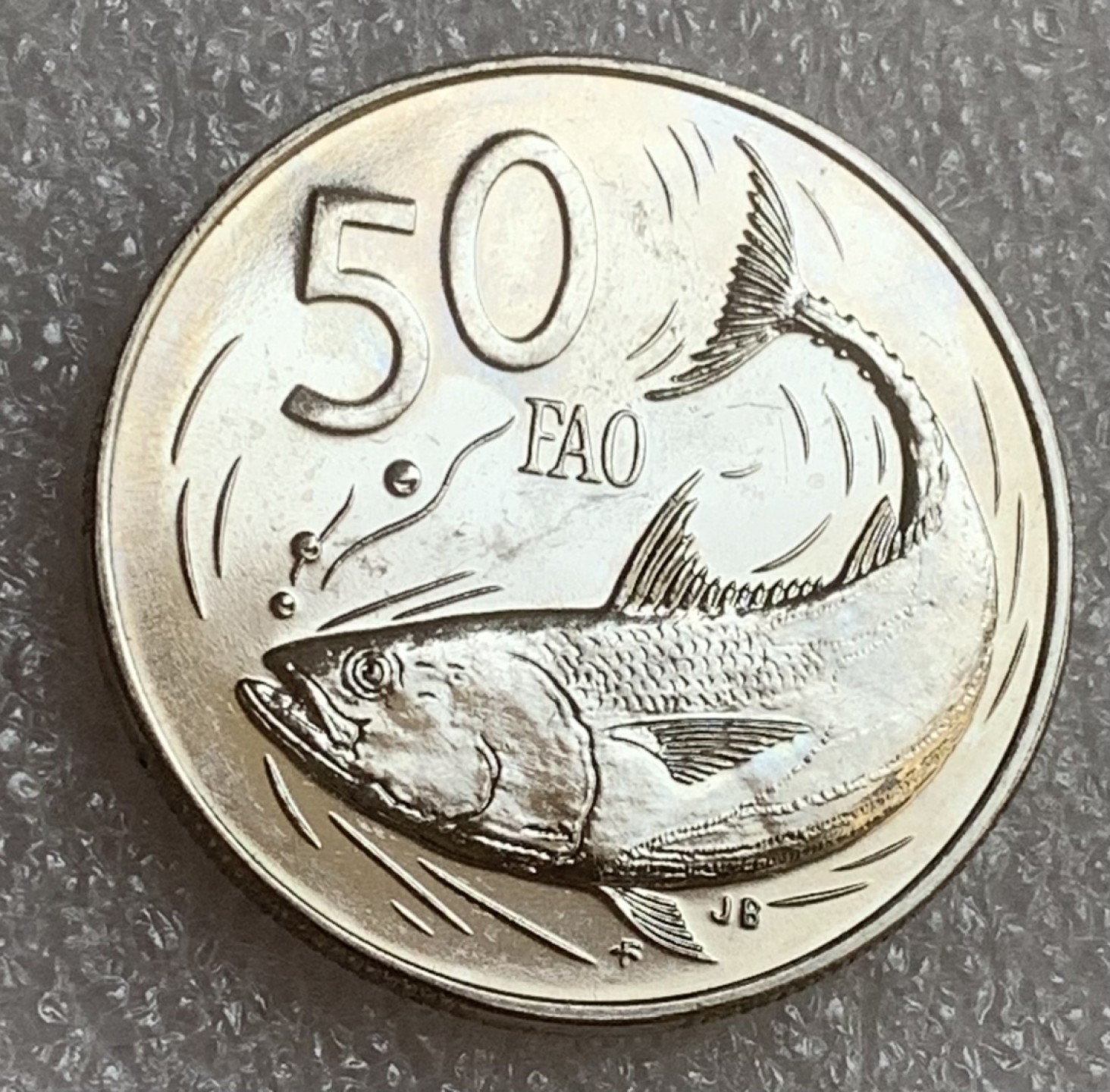 瓶子🏺第83期拍卖会 1983年大洋洲库克岛50分硬币金枪鱼