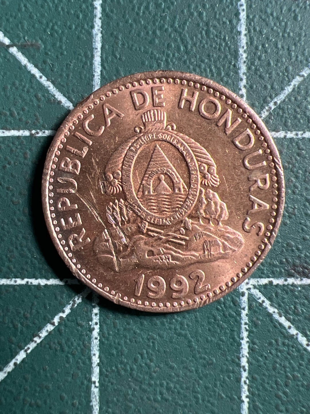 泡泡堂微拍第八十九幕硬币捡漏可累计专场👿👿，累计满二十元包邮，接受代拍业务 洪都拉斯一分