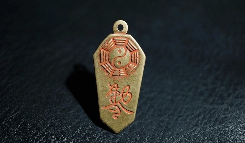 盒子币｜木雕｜手串｜文玩杂件 老铜点朱砂｜勒令挂件