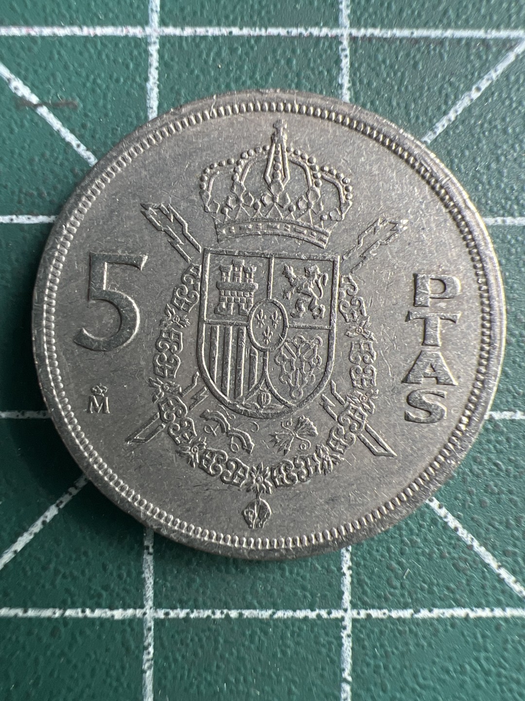 泡泡堂第288期  世界硬币 （无押金，捡漏，全场20包邮，偏远地区除外，接收代拍业务） 西班牙5比塞塔