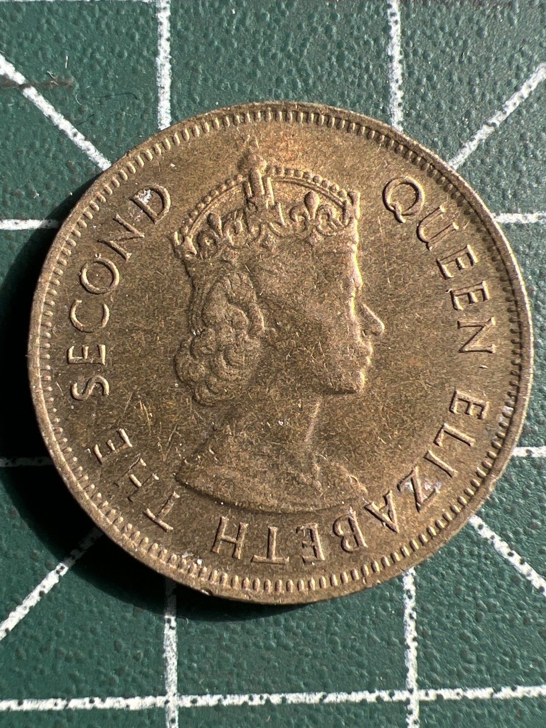 泡泡堂微拍第八十九幕硬币捡漏可累计专场👿👿，累计满二十元包邮，接受代拍业务 香港尖冠一毫